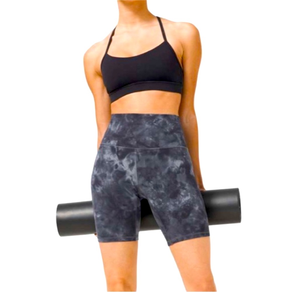 Lululemon Align Short 8" *Diamond Dye size 6